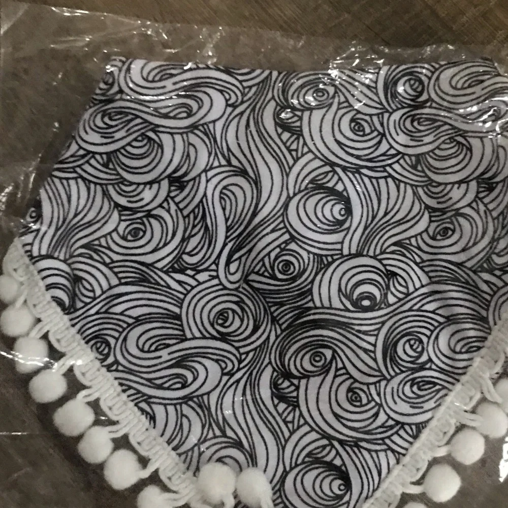 5/$25 NWT Bibs Bundle | Boho Baby | Fashion | Boutique | Fringe | Black Whit